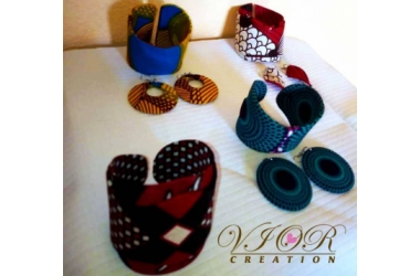 Ensemble bracelet + bou...
